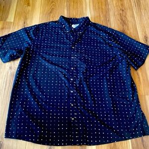 HB 2XLT SHORT SLEEVE TALL MEN’S LIGHTWEIGHT SHIRT, 30” WIDE X 34” LONG